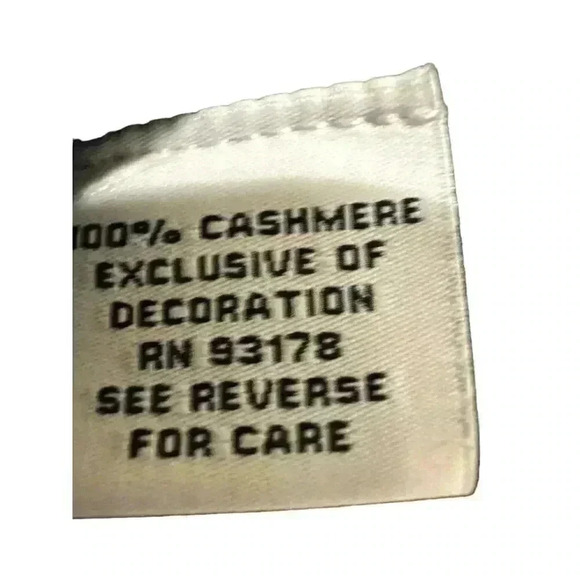 The Cashmere Project Black Crew Neck Sweater With Sequin Star, Size M, Pre-Owned - Picture 6 of 7